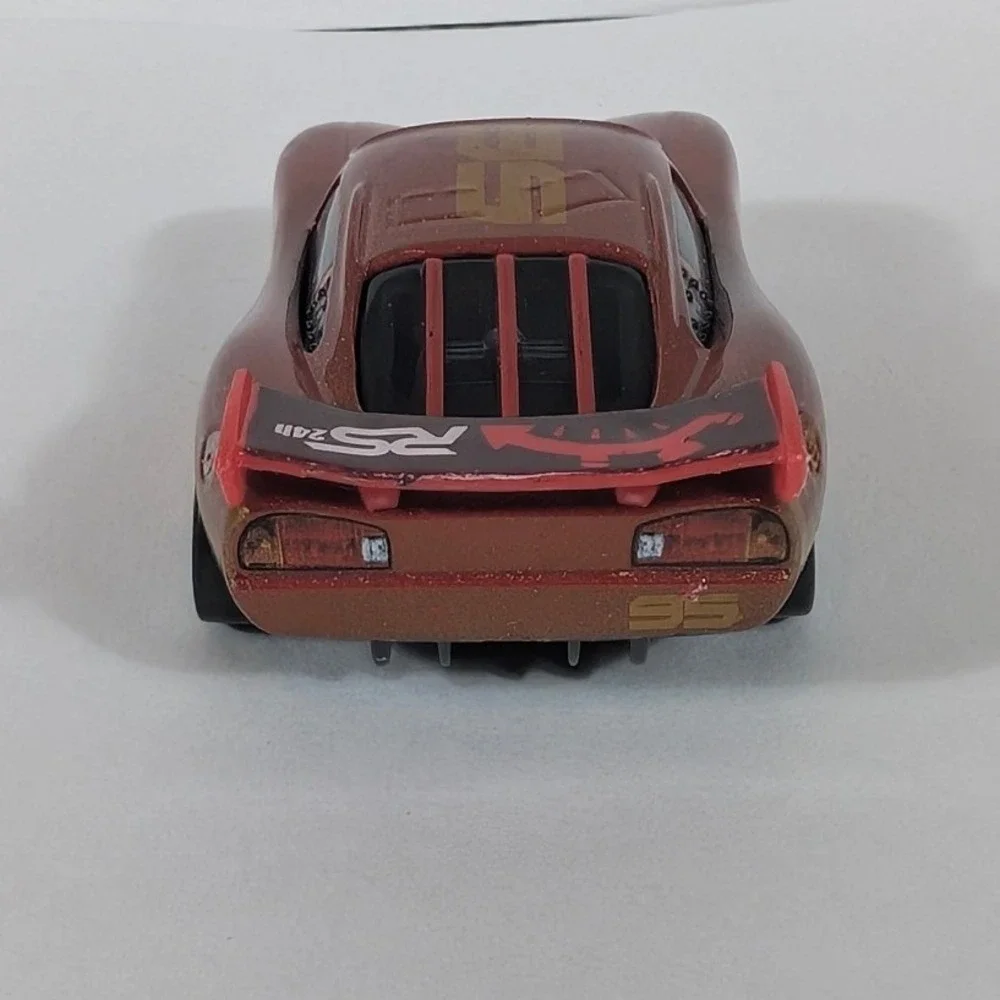 Disney Pixar Cars Lightning McQueen RS 24h Diecast Metallic Copper Red 95 Car